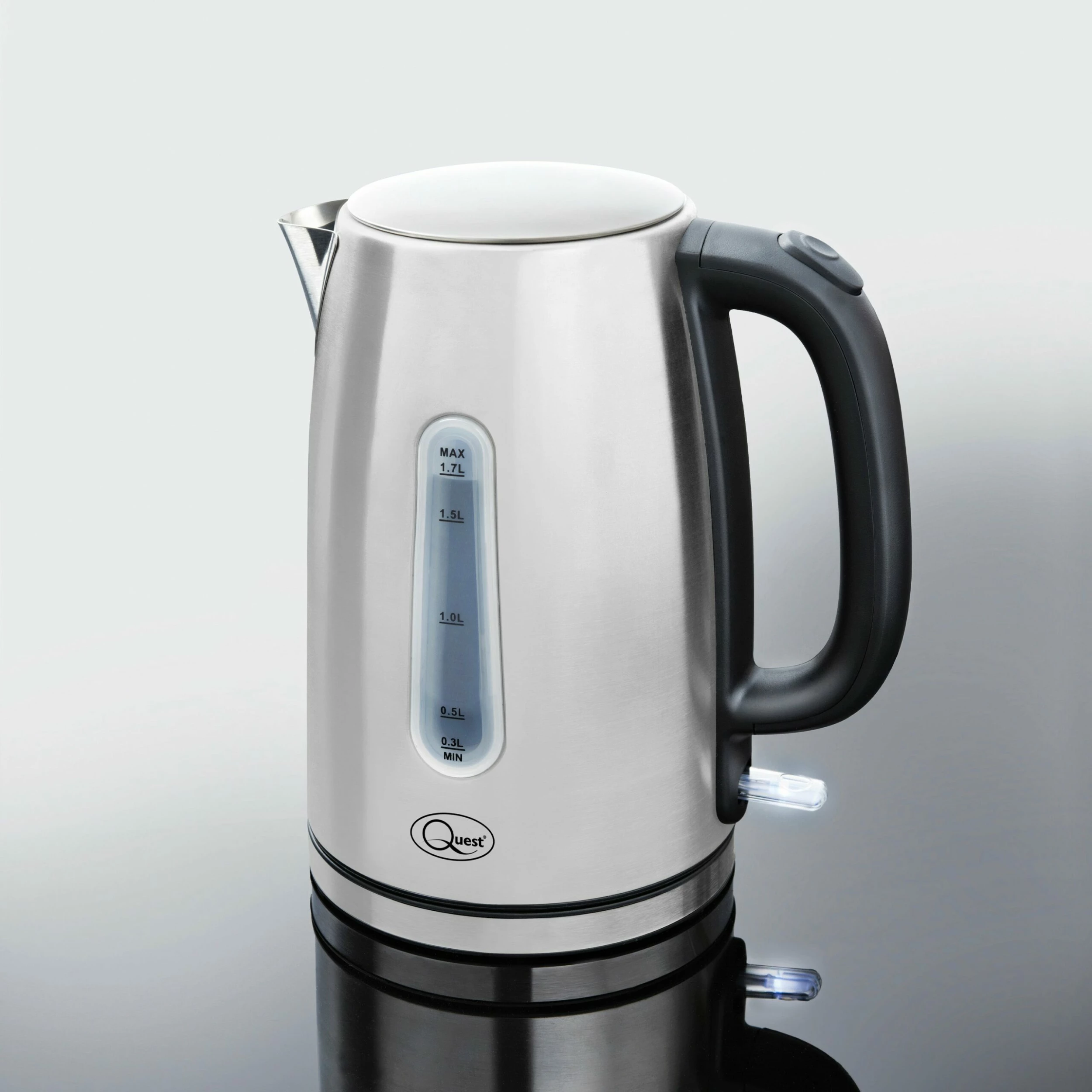 Quest 1.7L 3KW Stainless Steel Jug Kettle - Silver - Image 2