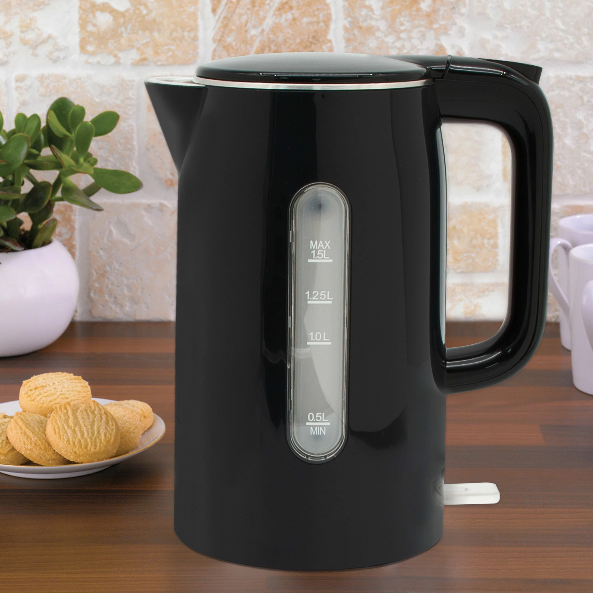 Quest Jug Kettle 1.5 Litre Fast Boil - Black - Image 8