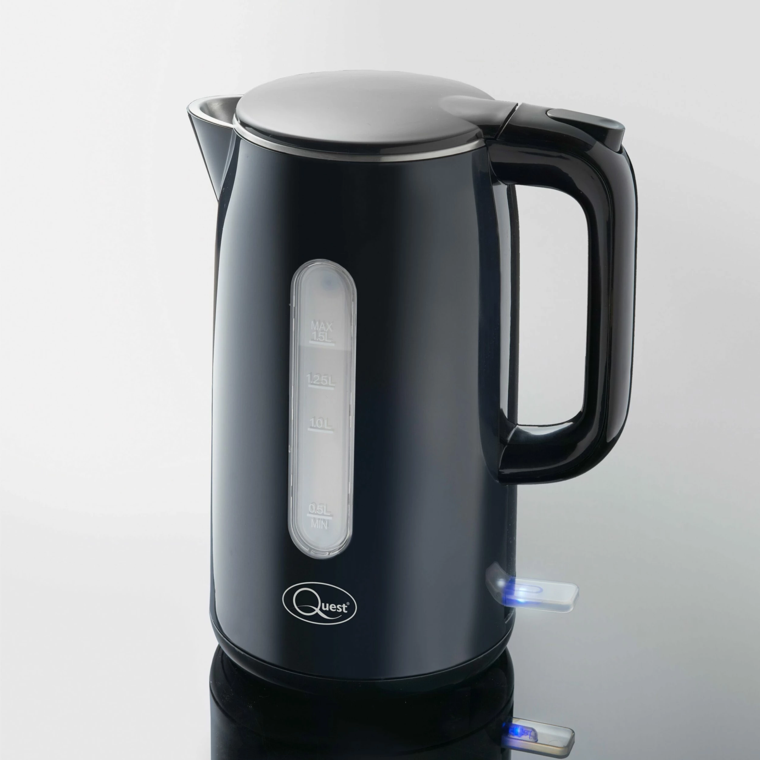 Quest Jug Kettle 1.5 Litre Fast Boil - Black - Image 4