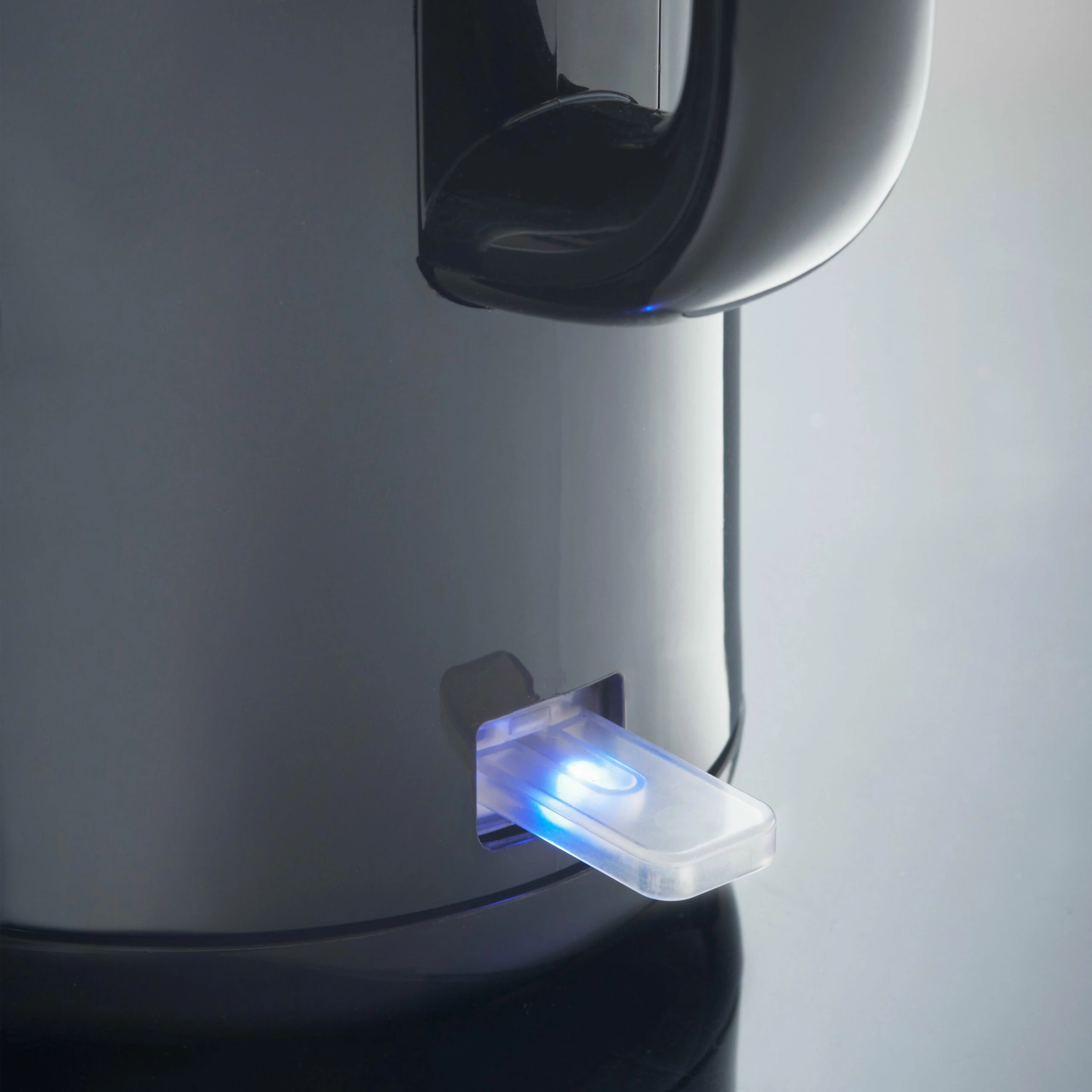 Quest Jug Kettle 1.5 Litre Fast Boil - Black - Image 6