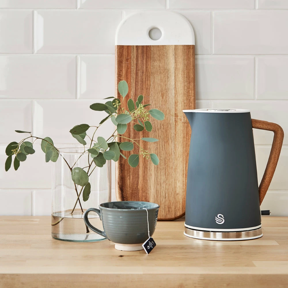 Swan Nordic Cordless Kettle 1.7L - Grey - Image 6