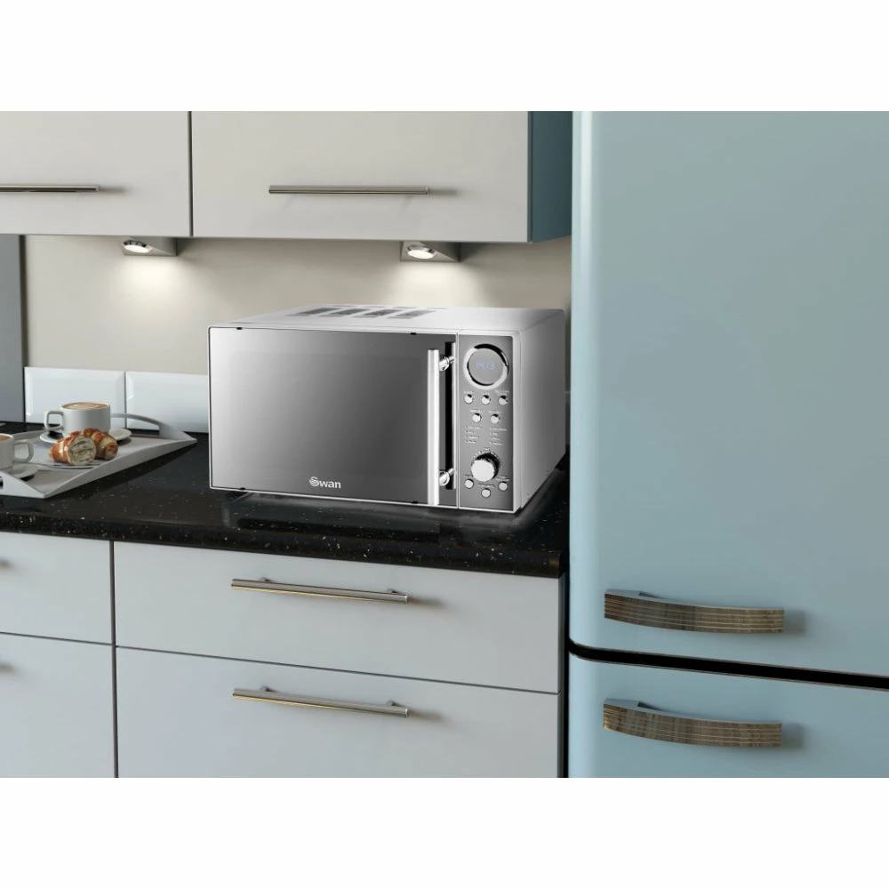 Swan Digital Microwave 800W - Silver - Image 2