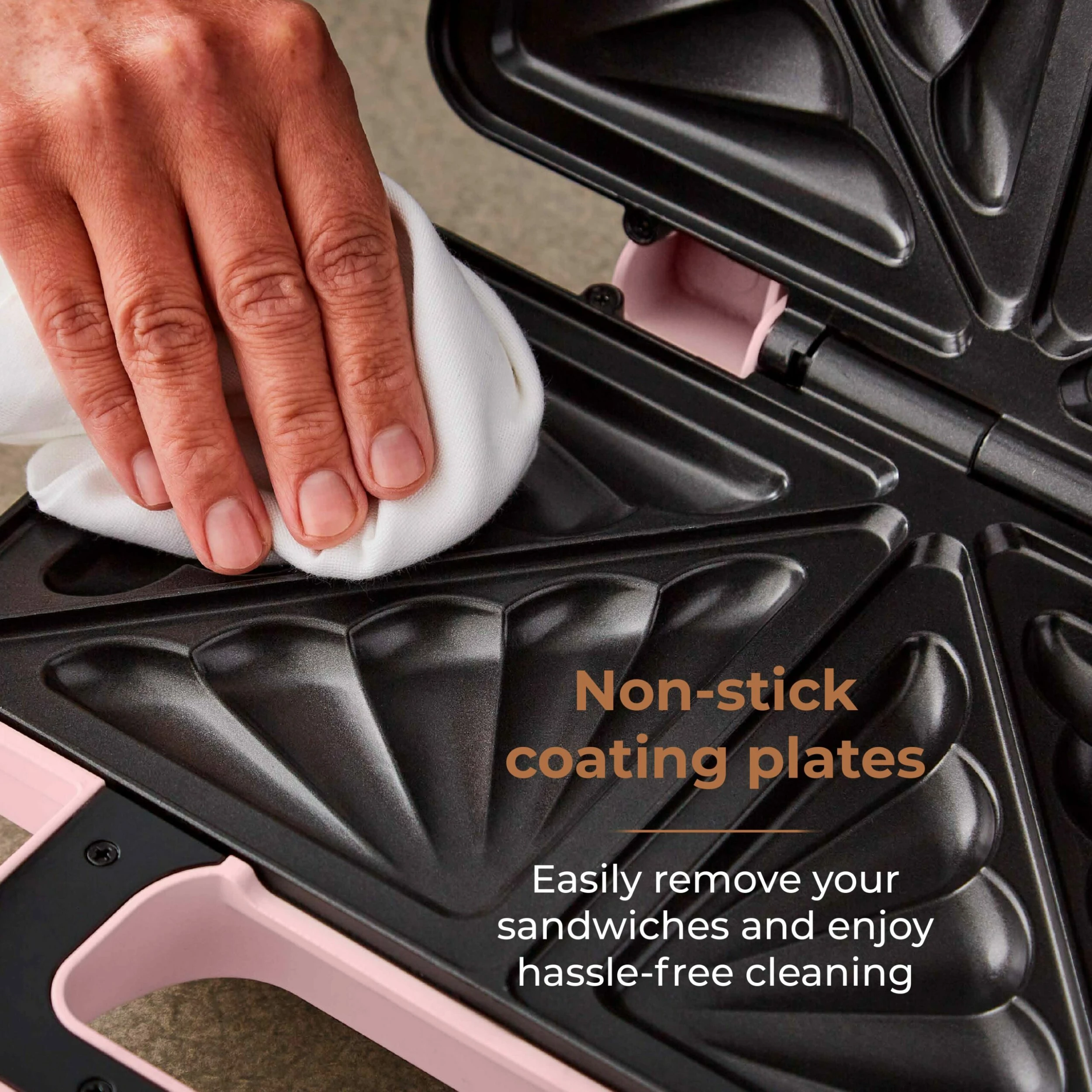 Tower Cavaletto 900W Sandwich Maker - Pink - Image 5