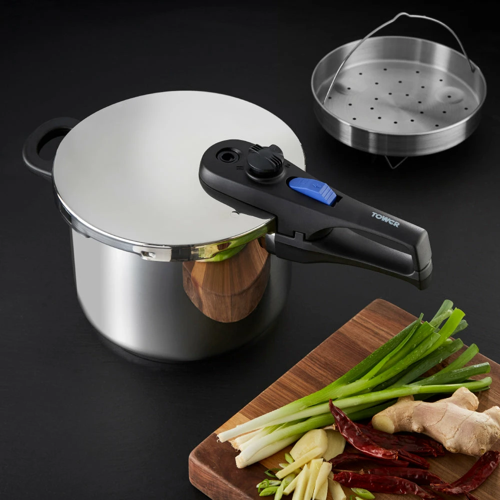 Tower Express 6 Litre Stainless Steel Pressure Cooker 22cm - Silver - Image 8